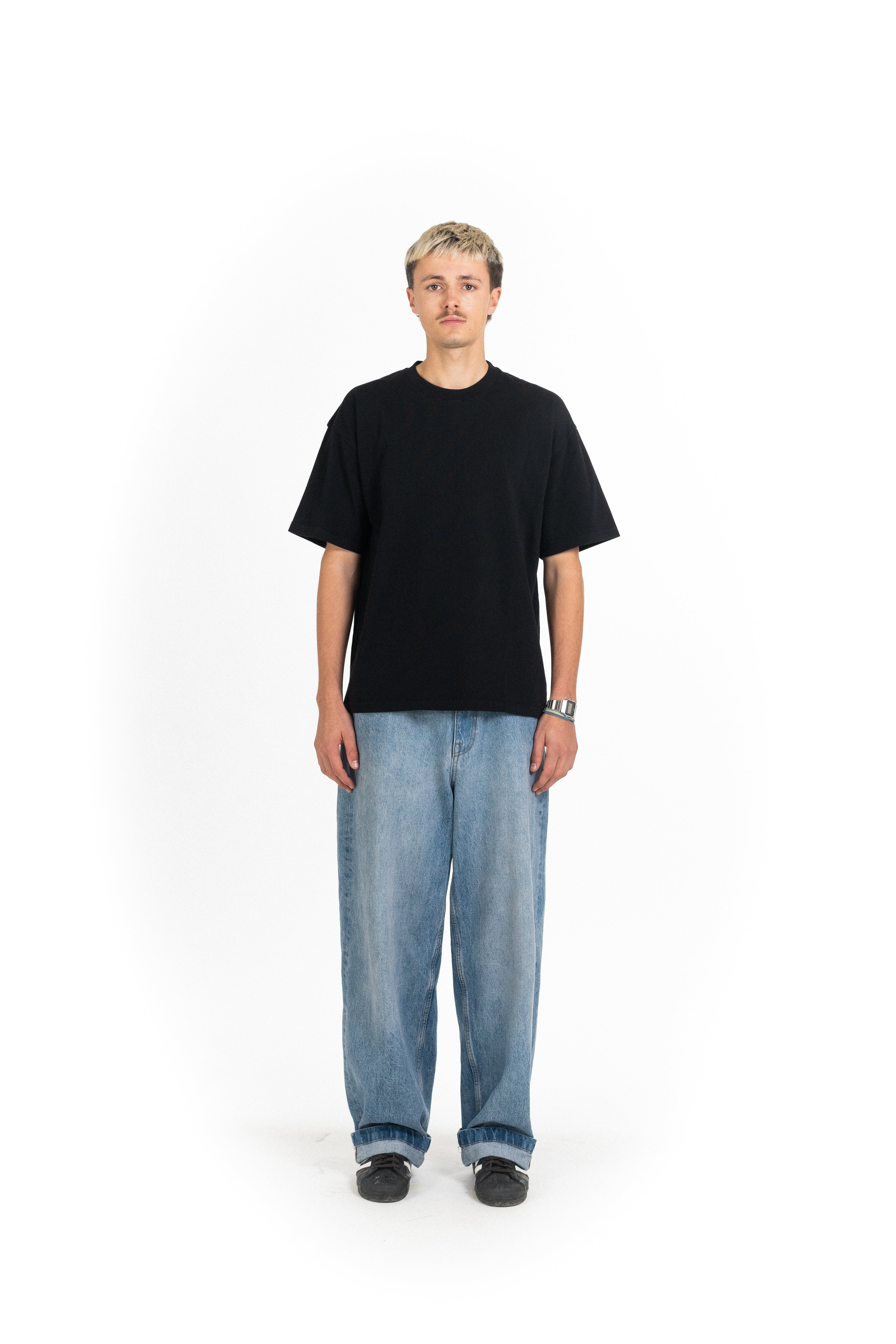 Relaxed Fit Black Size Run (5 Tees, XS-XL)